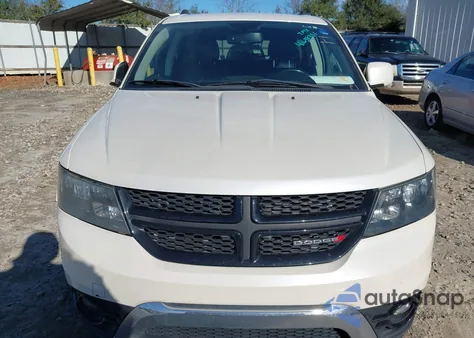 2017 Dodge Journey Crossroad Plus z USA, uszkodzony, nr VIN 3C4PDCGG0HT676938